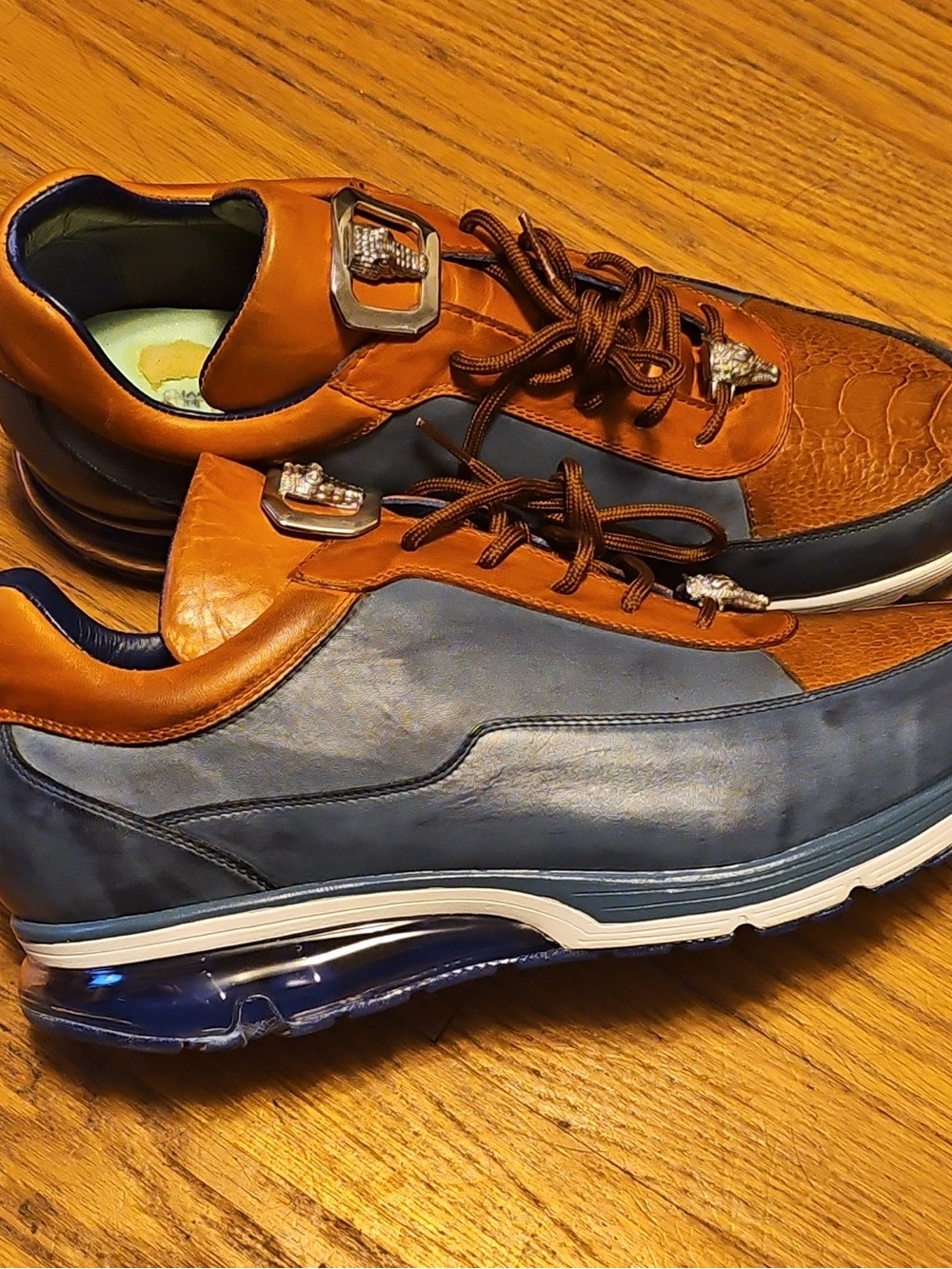 Men’s new dead stock crocodile and blue leather